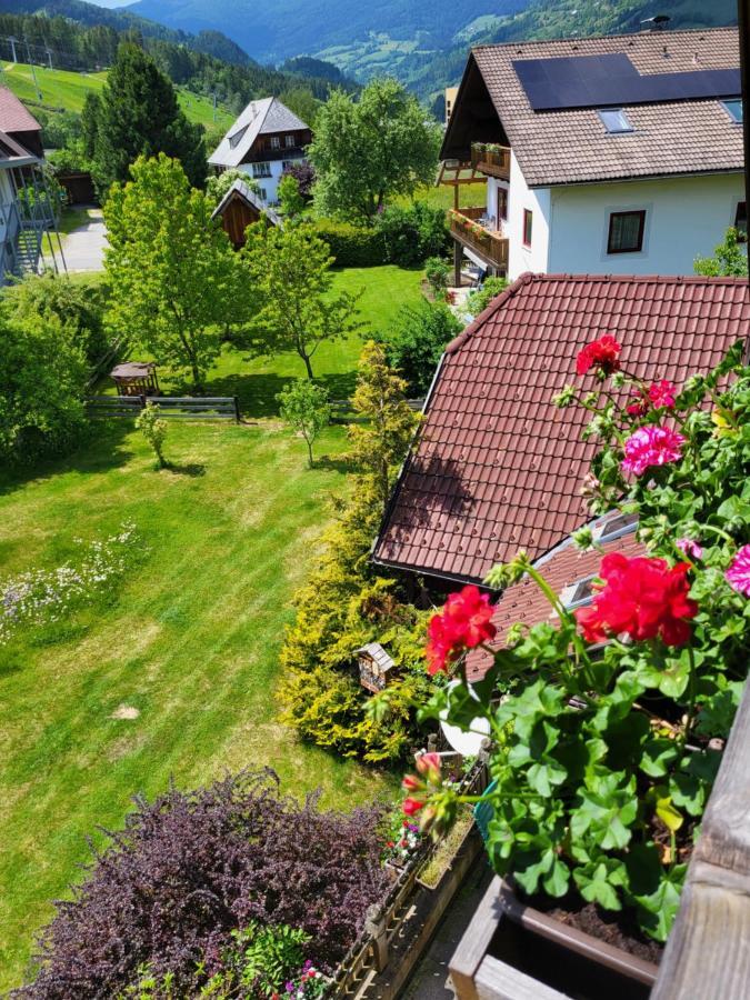 Appartements Hoeller Sankt Lorenzen ob Murau Ngoại thất bức ảnh